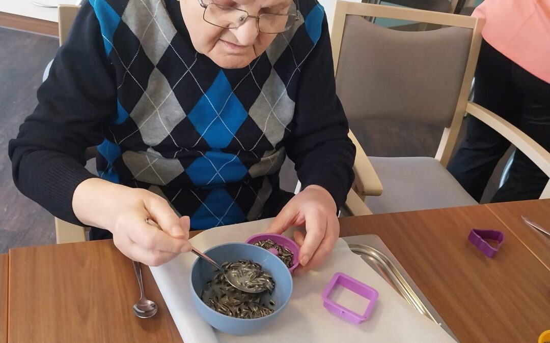 Vogelfutter selbstgemacht aus Zielitz